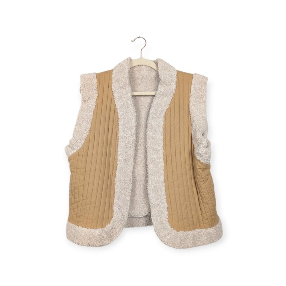 Spell Belladonna Vest M Tan Faux Shearling Reversible Open Front Boho Cozy